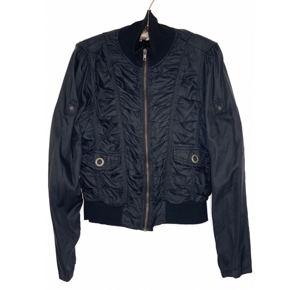 LE CHATEAU | Light Single Layer Bomber Jacket - Picture 1 of 6